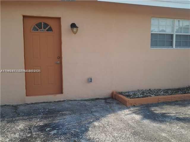 Building Photo - 2020 NE 26th St