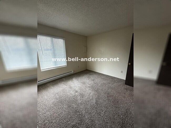 Building Photo - Cozy 1 Bedroom Condo Available for Immediate Move In- RENT SPECIAL $200 OFF FIRST MONTHS RENT!