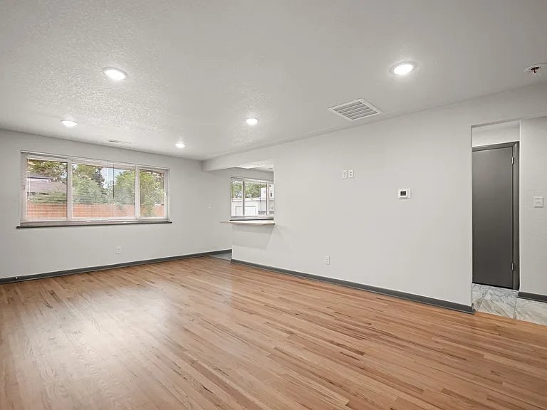 Building Photo - 4401 Quitman St