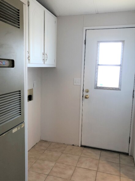 Building Photo - 32545 Westchester Dr