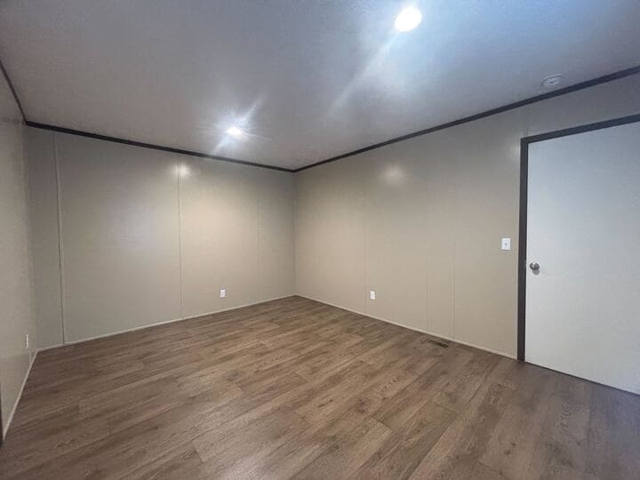 Building Photo - 601 Kathy St