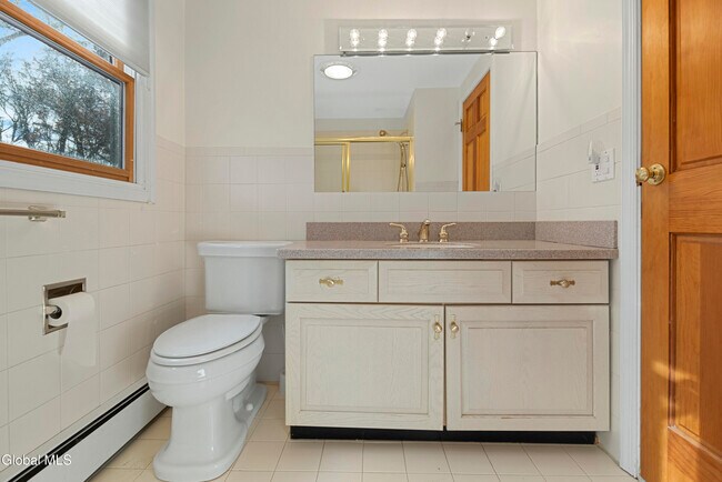 Building Photo - 167 Wood Dale Dr