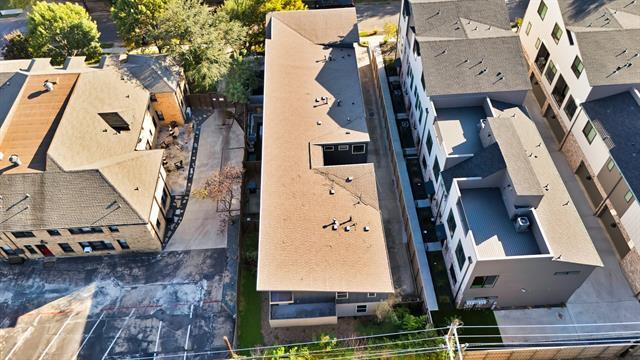 Building Photo - 5841 Oram St