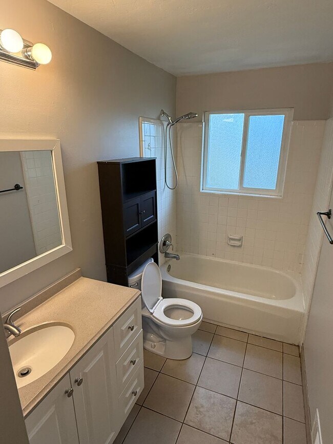 Building Photo - Upstairs Apartment Available-Two Bedroom, One Bath