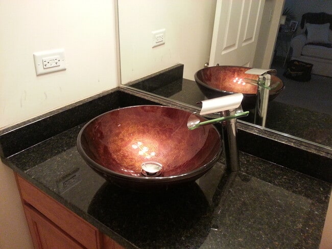 Building Photo - 928 Charlton Ln