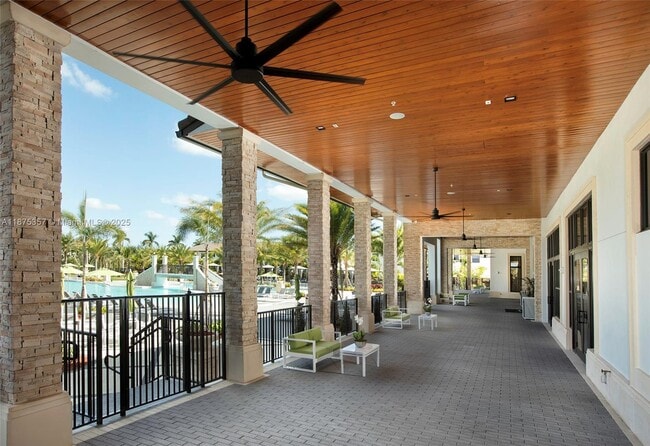 Building Photo - 8945 NW 98th Ave
