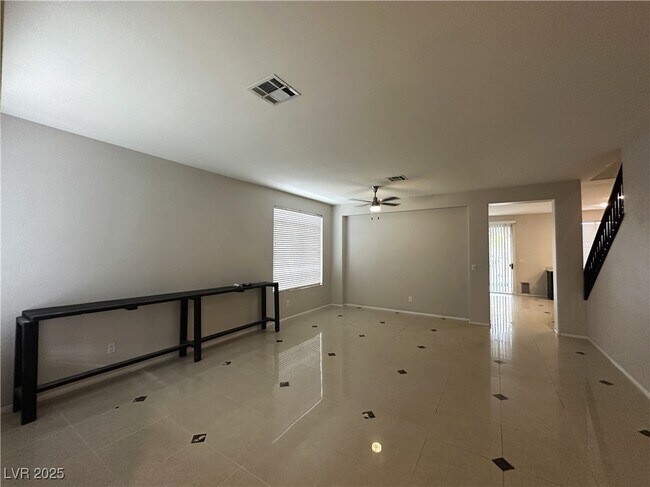 Building Photo - 2566 Golden Bay Ct