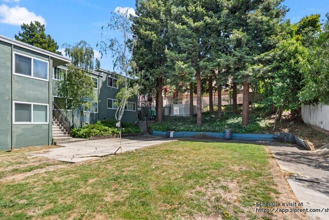 Building Photo - 24035 2nd St