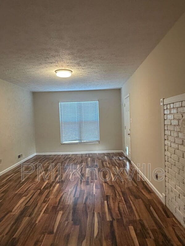 Building Photo - 4100 Abercorn Rd