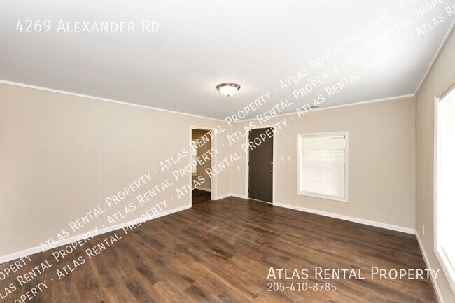 Building Photo - 4269 Alexander Rd