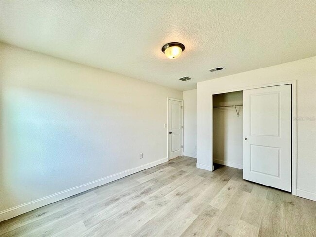 Building Photo - 38851 Opal Willow Ln