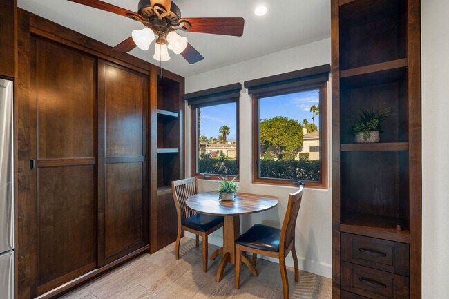 Building Photo - Luxury Golf Course Retreat in Indian Wells