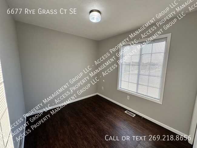 Building Photo - 6677 Rye Grass Ct SE