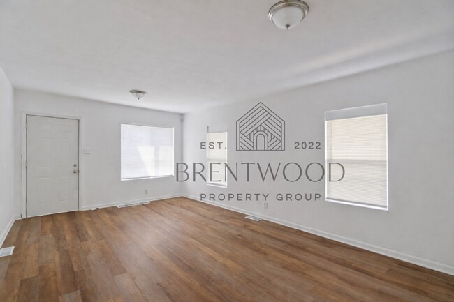 Building Photo - Charming 3BR/1B Single-Family Home