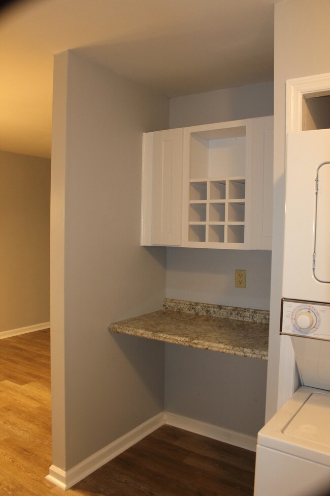 Relax with some wine, maintenance free home! - 573 Innkeeper Ln