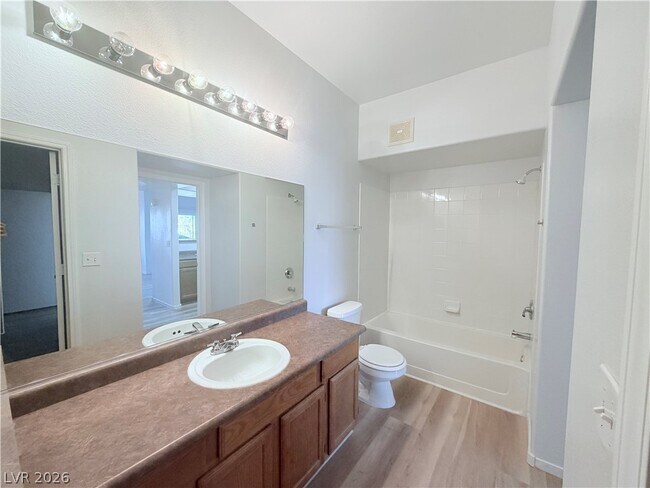 Building Photo - 7255 W Sunset Rd