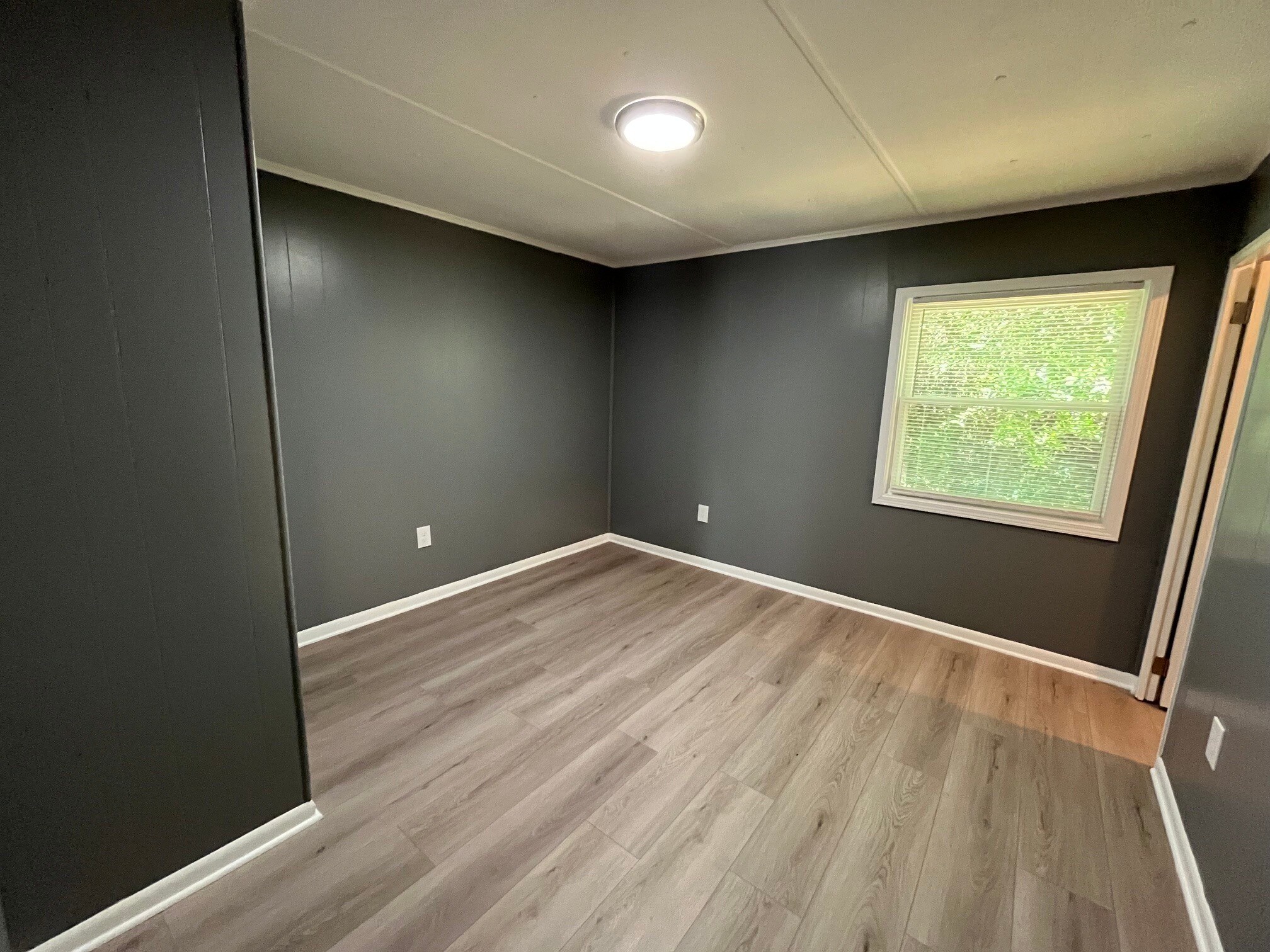 Building Photo - 3542 Windsor Cir