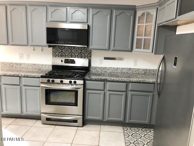 Building Photo - 13700 Paseo Rico Cir