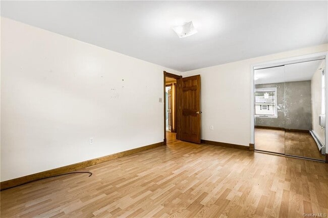 Building Photo - 19 Raker Rd