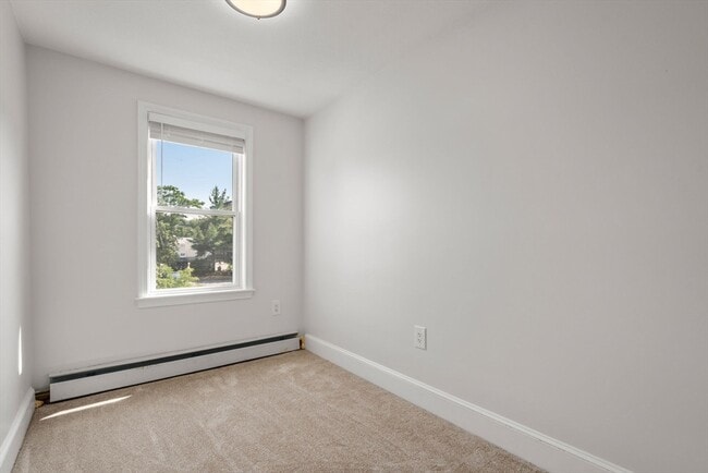 Building Photo - 45 Henshaw St