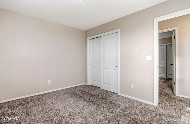 Building Photo - 714 HC Gilbert Minjares Dr