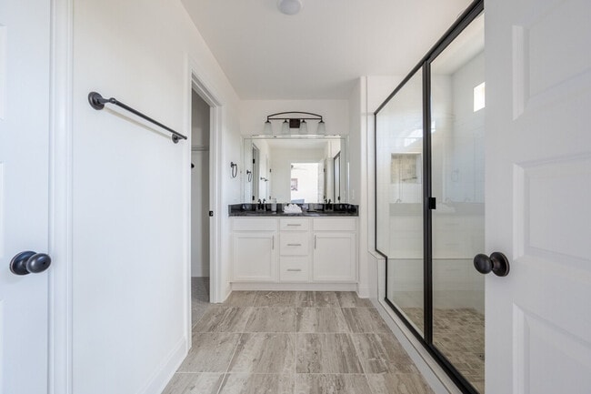 Building Photo - 3319 Old Hickory Blvd