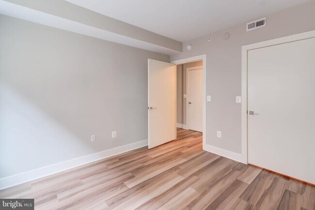 Building Photo - 1311 13th St NW