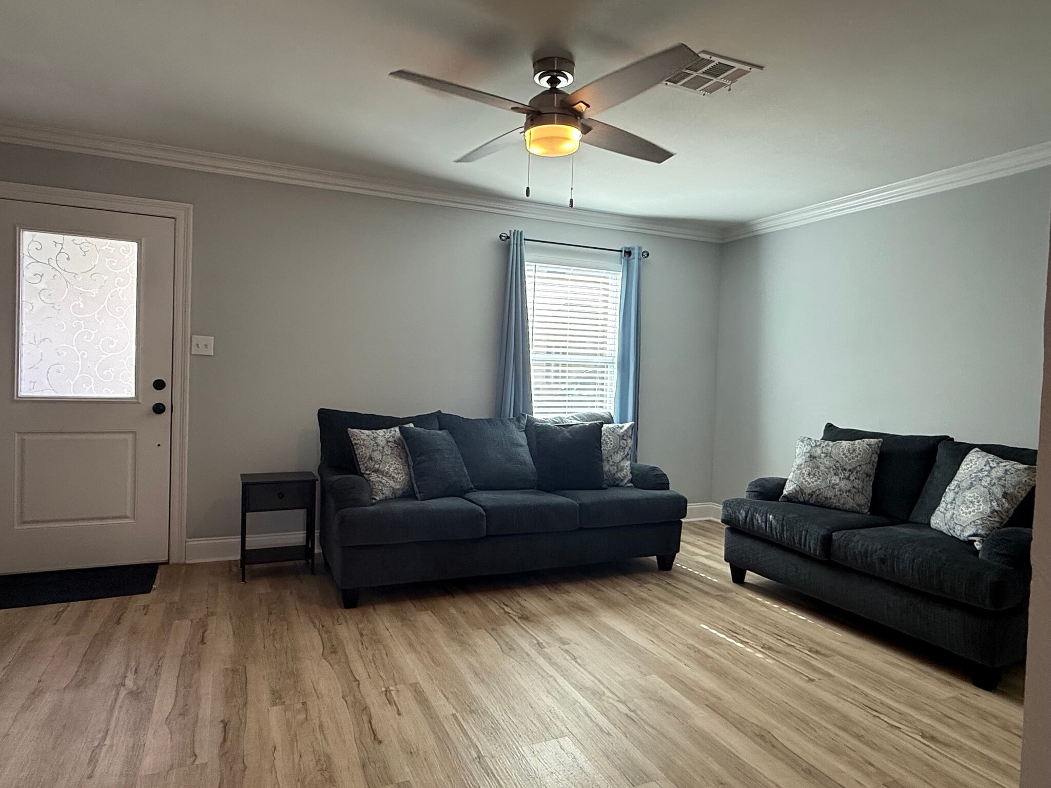 Building Photo - 619 Lavoisier St