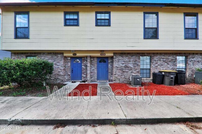 Building Photo - 6028 Duclay Rd