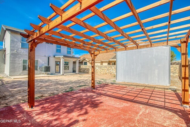 Building Photo - 12325 Tierra Bella Dr