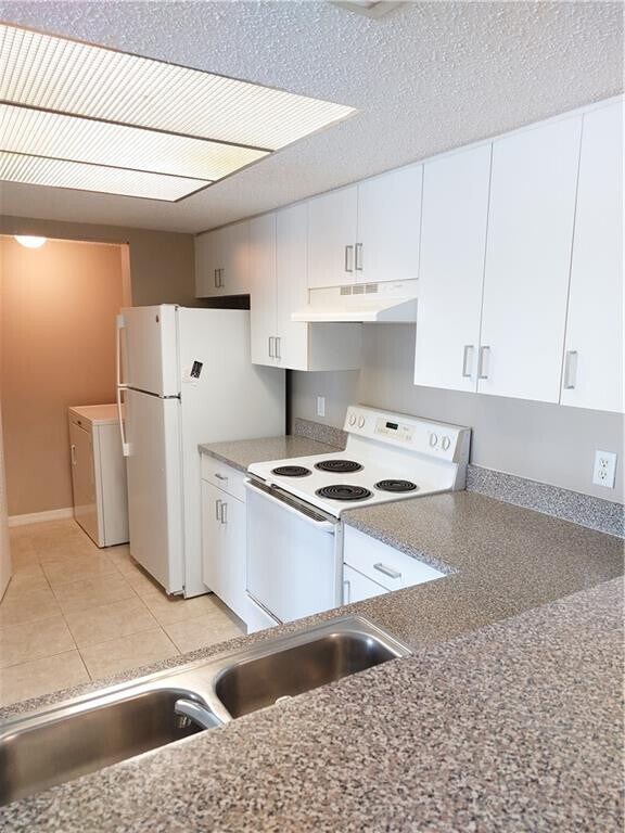 Building Photo - 5001 Wiles Rd