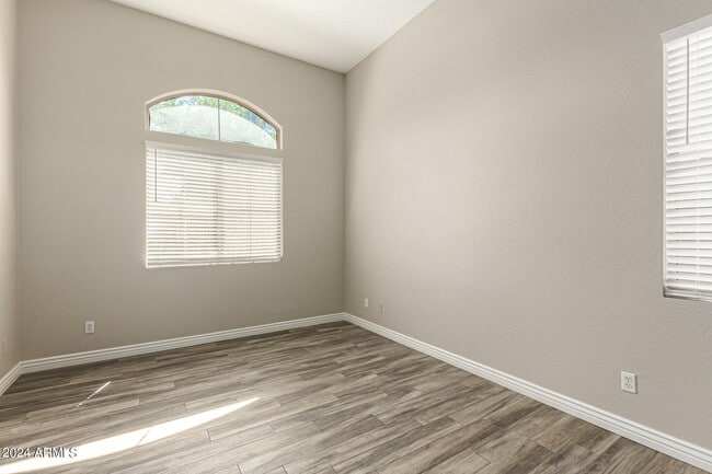 Building Photo - 3550 W Magellan Dr