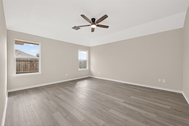 Building Photo - 21406 Forest Colony Dr