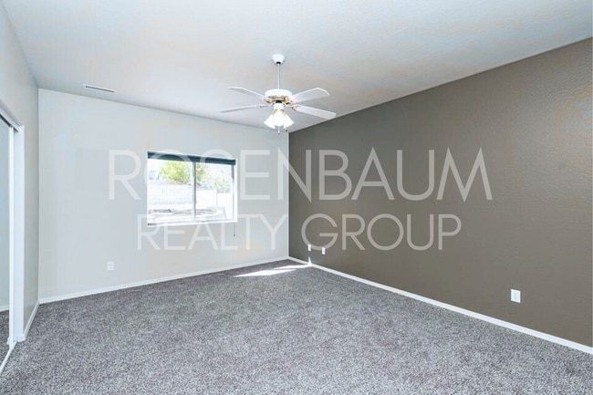 Building Photo - Beautiful 3-bedrooms, 2-baths home nestled...