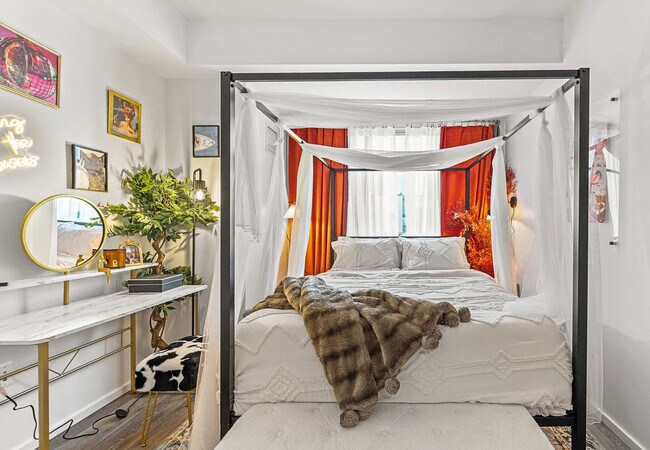 Building Photo - 300 Harrison Ave