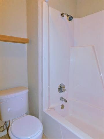 Building Photo - 2212 Bolivar St