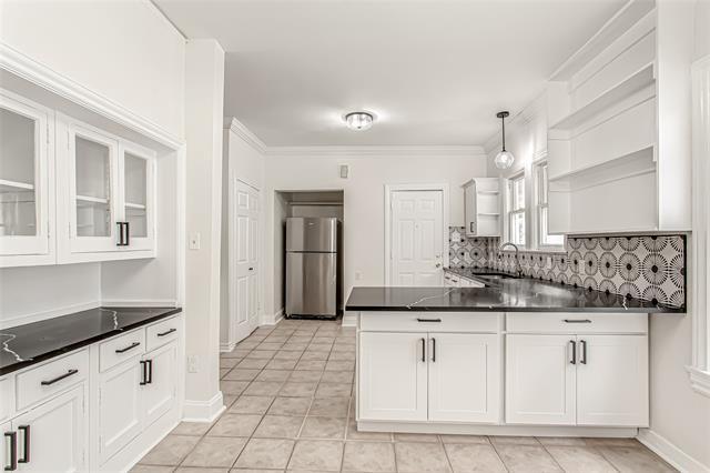 Building Photo - 4204 Prescott Ave