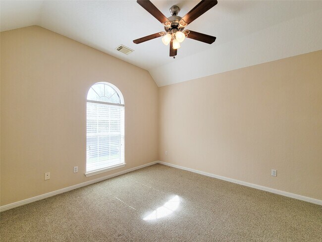 Building Photo - 3011 Taylorcrest Dr