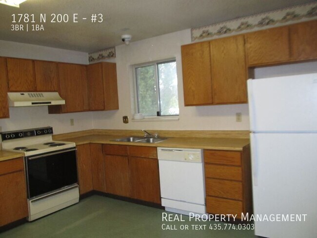 Building Photo - 1781 N 200 E