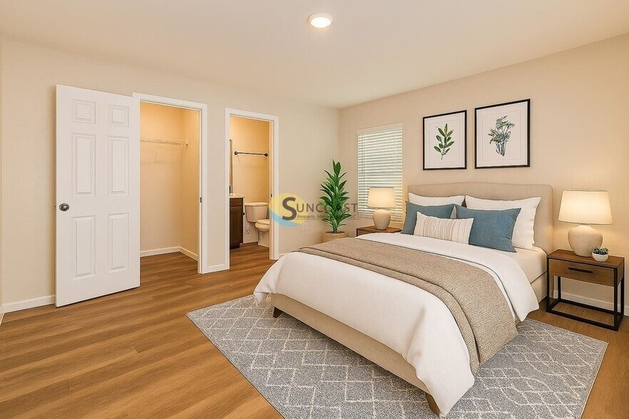 Building Photo - 2836 SW 161st Loop