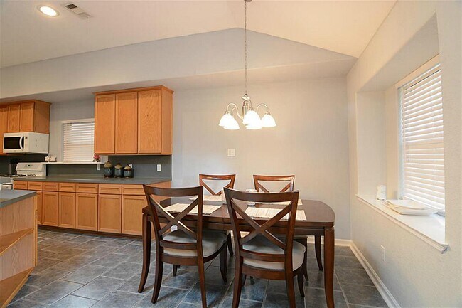 Building Photo - 21606 Glenbranch Dr