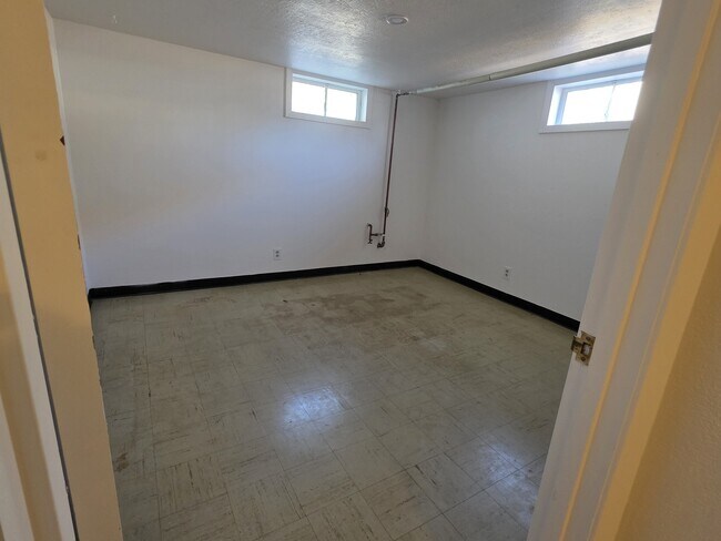 Building Photo - 510 N 18th St