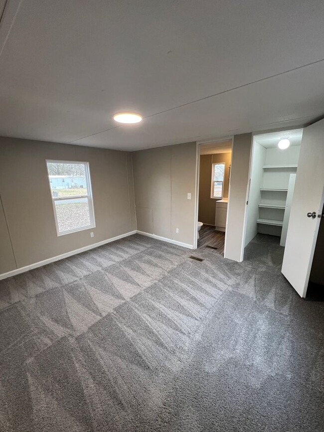 Building Photo - Waxhaw 2 bed / 2 bath home FOR RENT