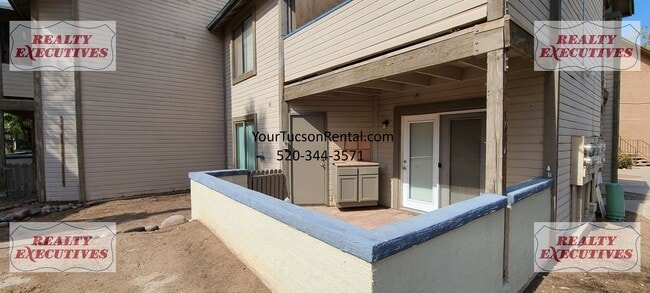 Building Photo - The Village in Midvale Park - Downstairs 1 bedroom - upgraded