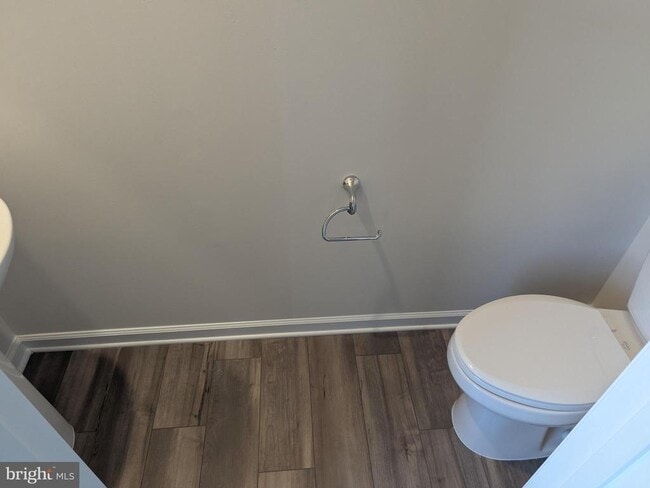 Building Photo - 11 Short Br Dr