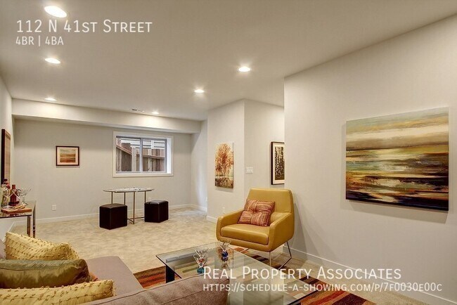 Building Photo - 112 N 41st St