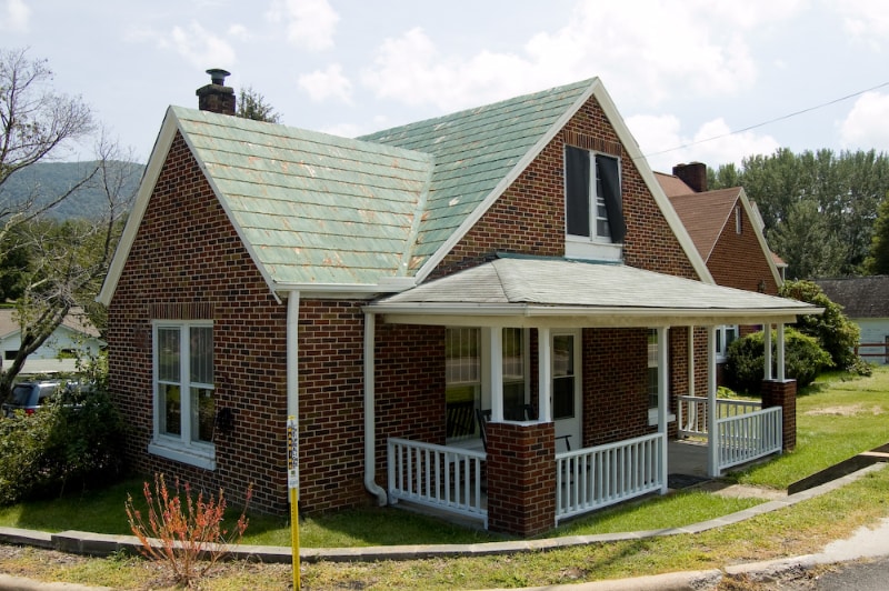 Building Photo - 306 N Jefferson Ave