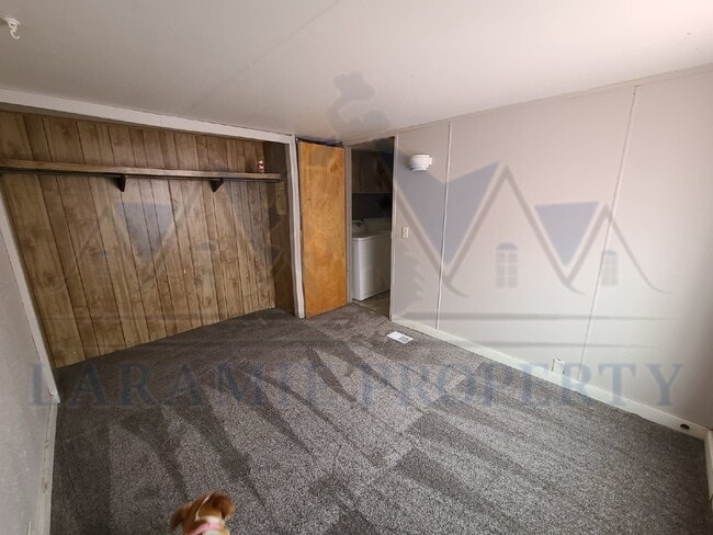 Building Photo - 3 Bedroom South of Laramie