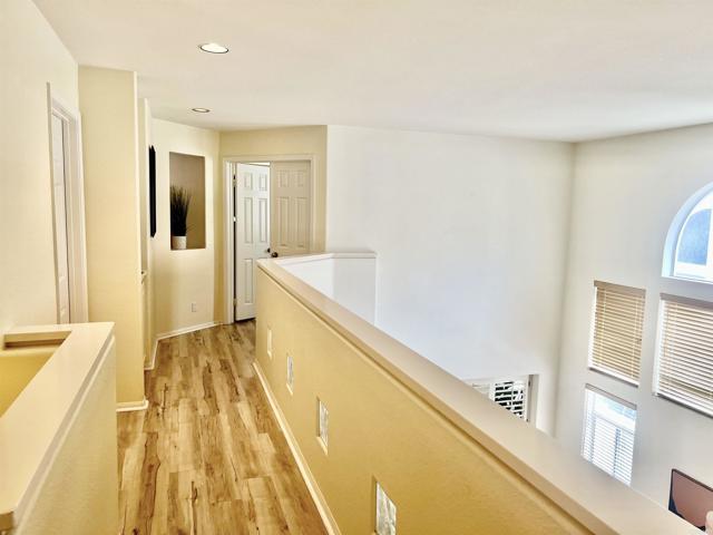 Building Photo - 4635 Da Vinci St