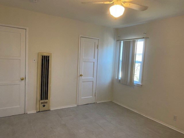 Building Photo - 7004 Hazeltine Ave